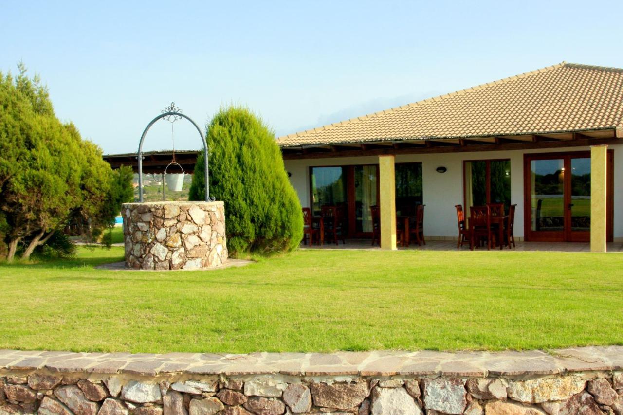 Hotel Tupei Calasetta Kültér fotó