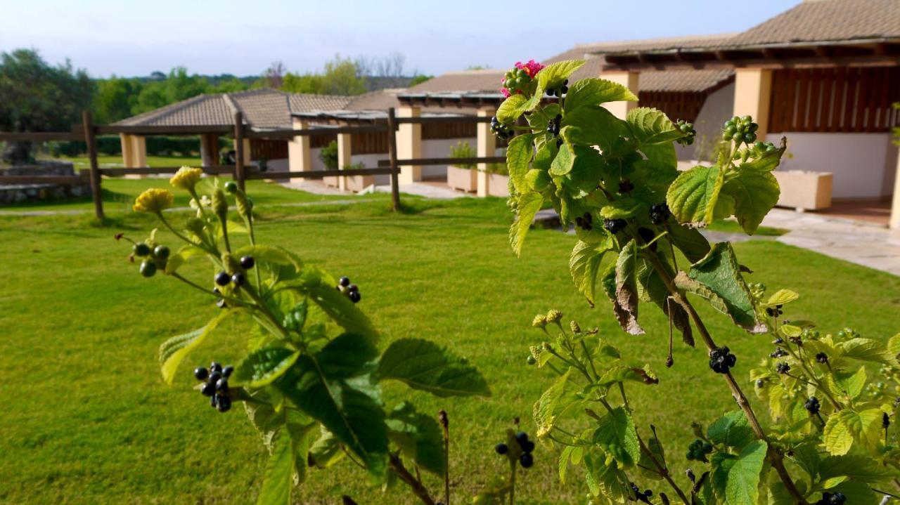 Hotel Tupei Calasetta Kültér fotó